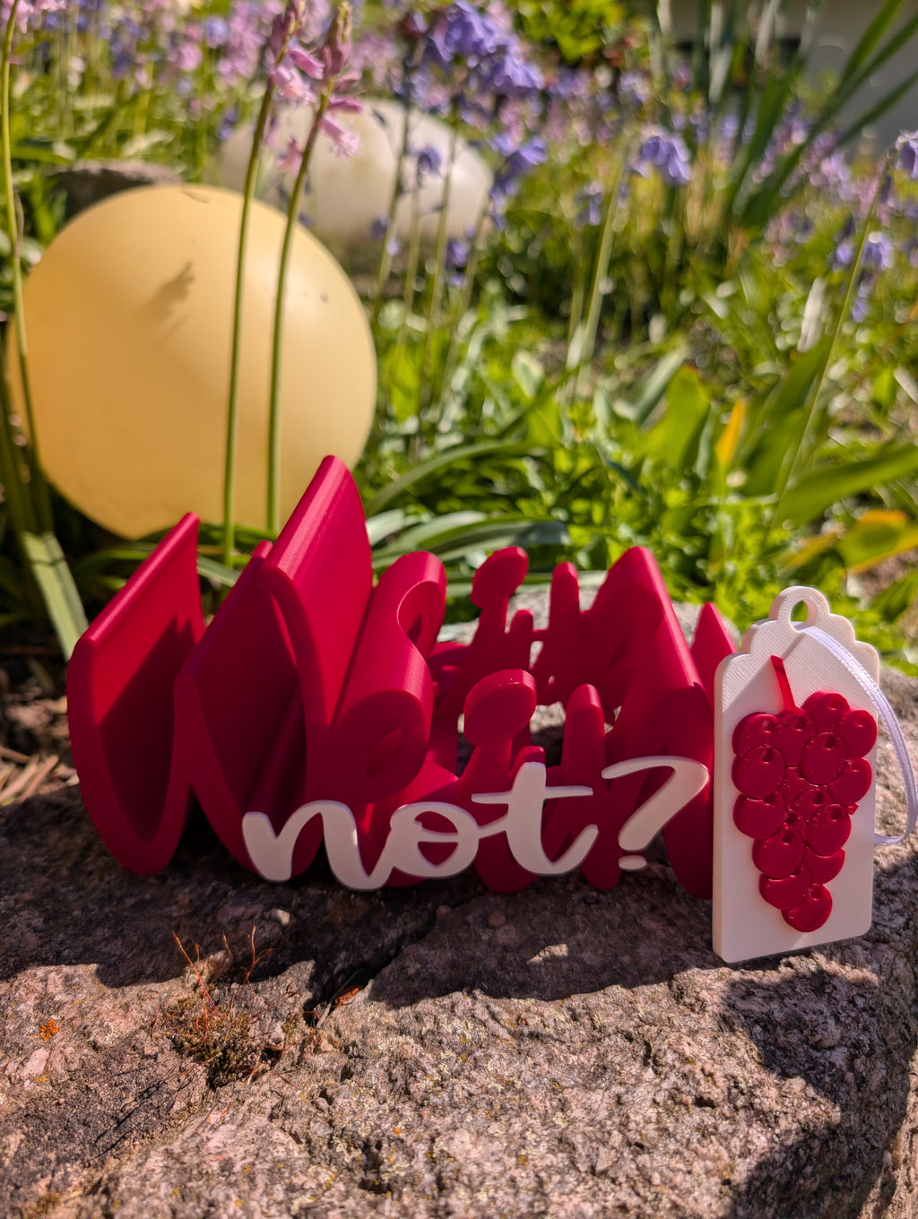 Wein not? – Flaschenständer & Weinanhänger