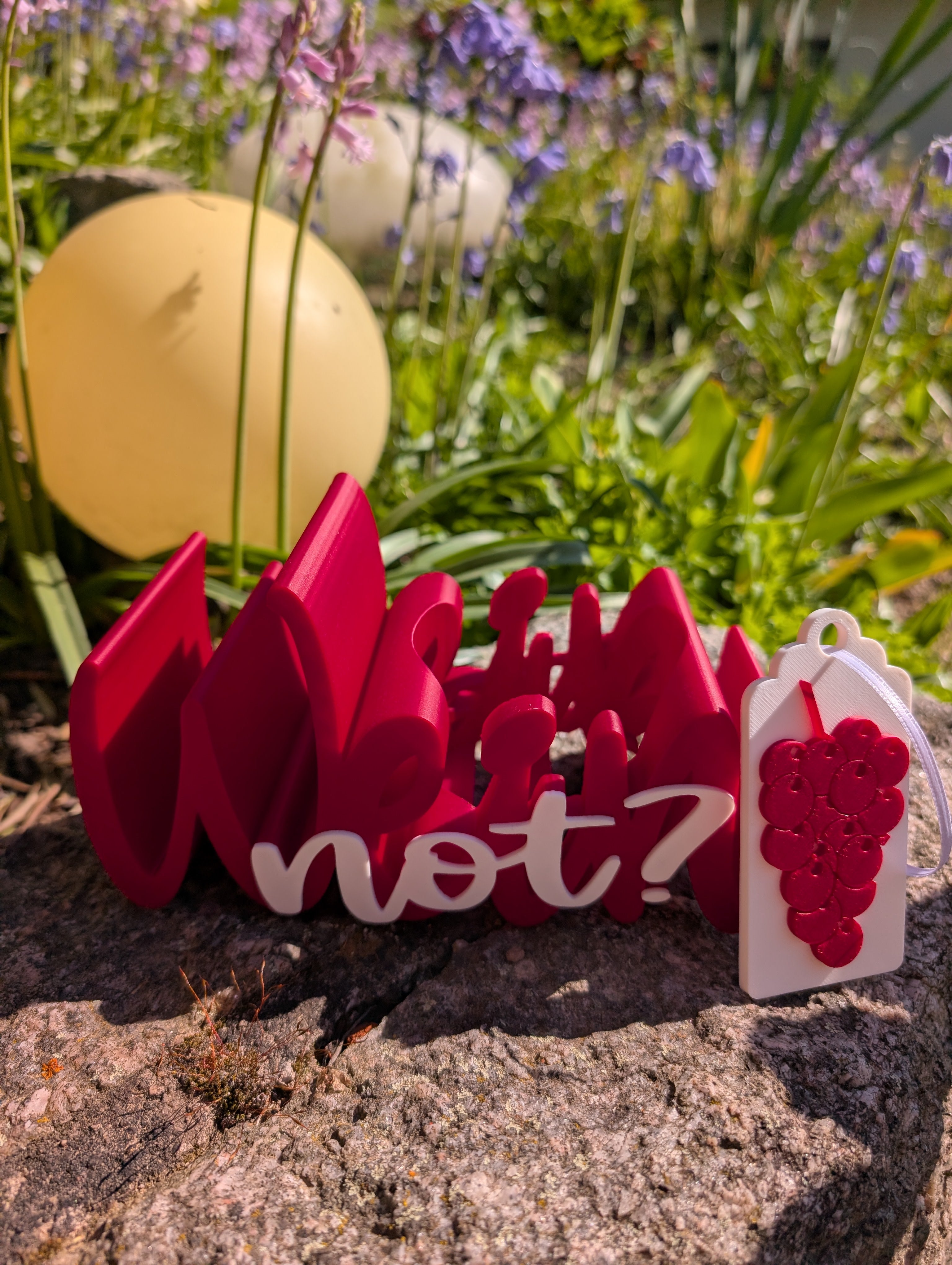 Wein not? – Flaschenständer & Weinanhänger