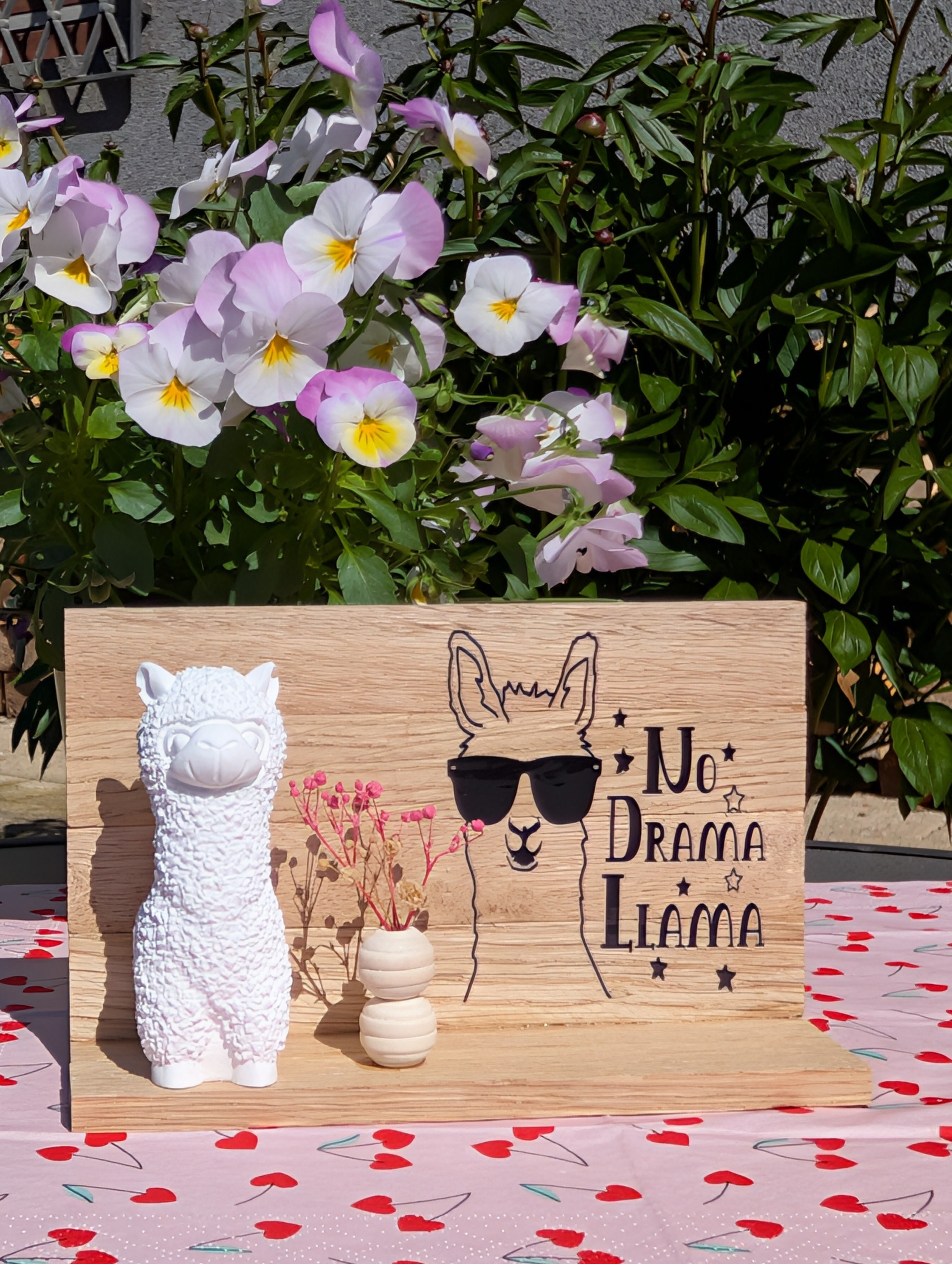 Lama Deko-Aufsteller aus Holz – Witzige Statement-Schilder mit Charme